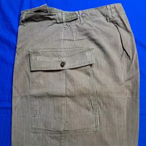 korean-war-battle-trouser-set-in-herring-bone-twill-construction-very-little-use-small-size-modified-world-war-two-pattern