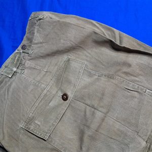 korean-war-battle-trouser-set-in-herring-bone-twill-construction-very-little-use-small-size-modified-world-war-two-pattern
