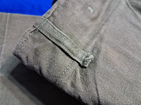 korean-war-battle-trouser-set-in-herring-bone-twill-construction-very-little-use-small-size-modified-world-war-two-pattern