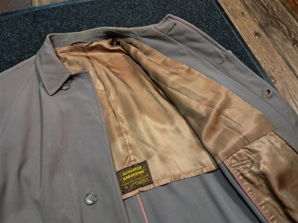 world-war-two-officers-pinks-over-coat-for-uniform-garbadine-material-excellent-condition-size-medium