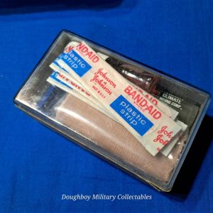 vietnam-war-aviators-first-aid-box-with-contents-minus-medications-bandages-plastic-insert-1968-period-with-case