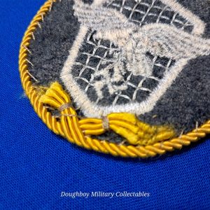 world-war-two-german-luftwaffe-drivers-sleeve-rating-badge-with-gold-trim-for-long-service-mint-condition