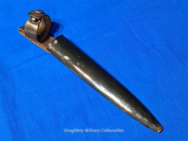 german-world-war-one-fighting-knife-officers-private-purchase-model-by-carl-eick-horn-with-squirrels-back-to-back