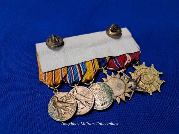 world-war-two-miniature-medal-set-of-six-with-legion-of-merit-bronze-star-and-air-medal-bar