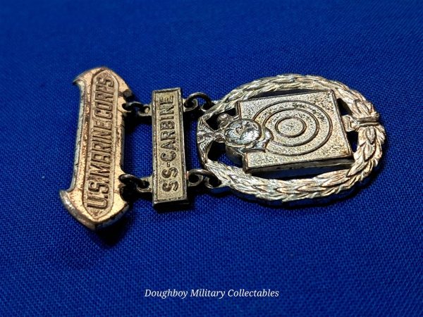 world-war-two-sterling-united-states-marines-shooting-qual-qualification-badge-for-carbine-rifle-sharpshooter-rating