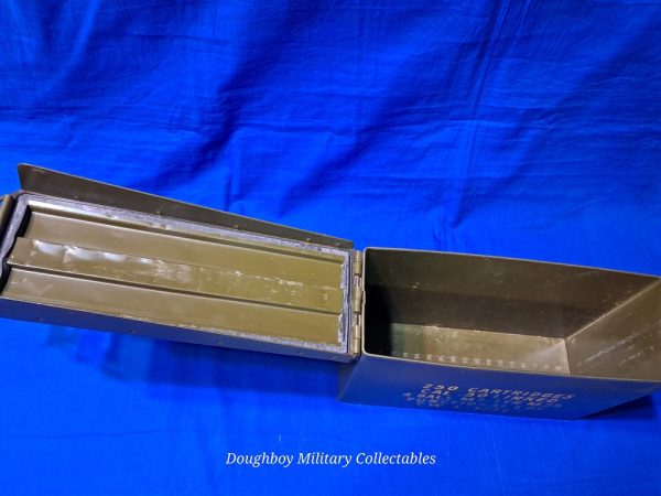 korean-war-era-ammunition-can-box-for-30-browning-machine-gun-metal-by-mount-vernon-manufacturing