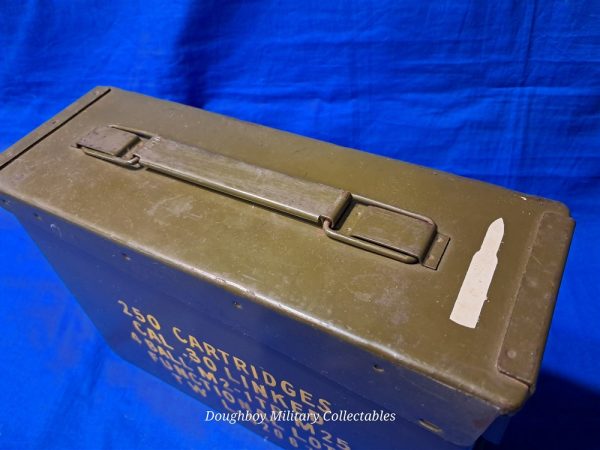 korean-war-era-ammunition-can-box-for-30-browning-machine-gun-metal-by-mount-vernon-manufacturing