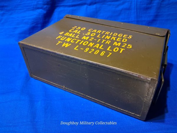 korean-war-era-ammunition-can-box-for-30-browning-machine-gun-metal-by-mount-vernon-manufacturing