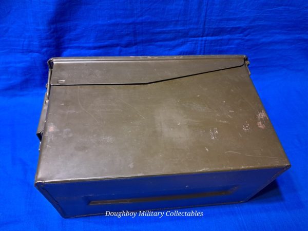 ammunition-can-box-for-38-special-air-force-revolvers-1200-rounds-large-size-metal-early-1960-era