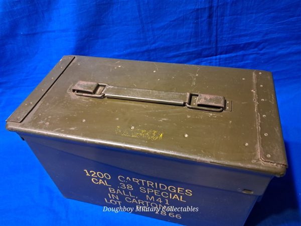 ammunition-can-box-for-38-special-air-force-revolvers-1200-rounds-large-size-metal-early-1960-era