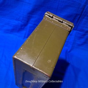korean-war-ammunition-can-box-by-united-manufacturing-for-250-rounds-machine-gun