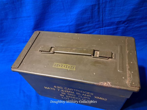 vietnam-war-ammunition-can-for-experimental-m-82-blank-ammo-in-5-round-clips-for-auto-rifle