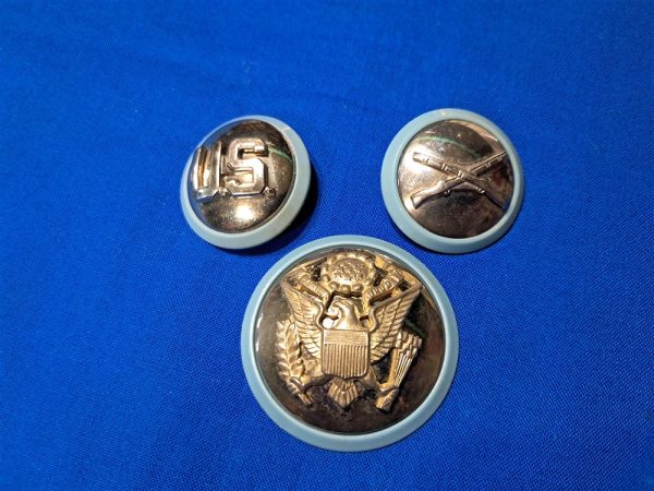 army-enlisted-dress-uniform-collar-disk-and-visor-cap-set-with-blue-plastic-trim-included