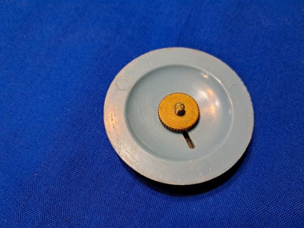 army-enlisted-dress-uniform-collar-disk-and-visor-cap-set-with-blue-plastic-trim-included