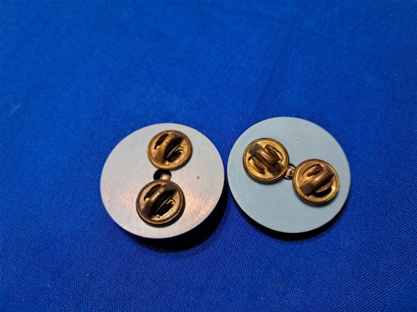 army-enlisted-dress-uniform-collar-disk-and-visor-cap-set-with-blue-plastic-trim-included