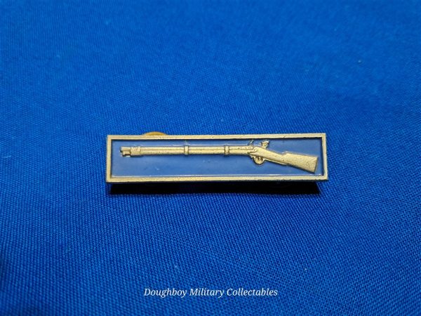 vietnam-infantry-assault-training-badge-by-meyer-sterling-silver-marked-m-22-miniature-vn