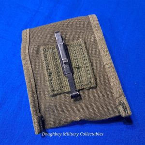 vietnam-war-medical-bandage-carrier-pouch-dated-1969-with-clip-on-back-canvas-construction-compass