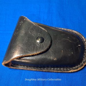 vietnam-war-set-of-hand-cuffs-in-leather-belt-carry-case-unmarked-air-police-or-army-navy-marine-corps-issue-smith-and-wesson