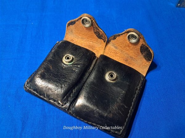 vietnam-war-1968-dated-38-special-revolver-ammunition-pouch-black-leather-for-field-and-air-police-use