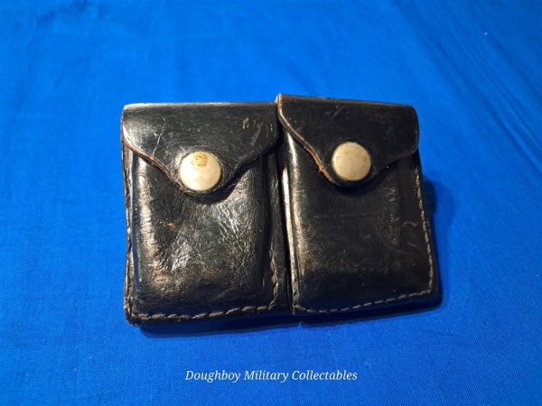 vietnam-war-1968-dated-38-special-revolver-ammunition-pouch-black-leather-for-field-and-air-police-use