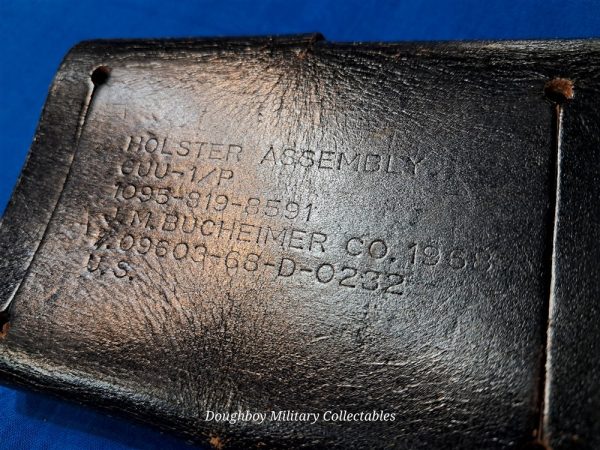 vietnam-war-1968-dated-38-special-revolver-ammunition-pouch-black-leather-for-field-and-air-police-use