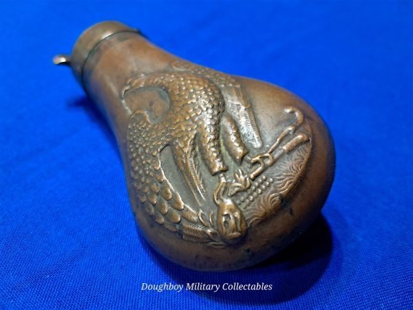 civil-war-era-or-earlier-small=pocket-pistol-powder-flask-copper-and-brass-excellent-no-damage-condition