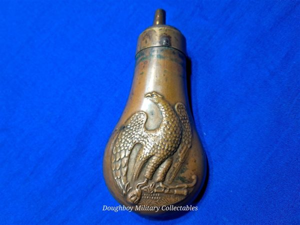 civil-war-era-or-earlier-small=pocket-pistol-powder-flask-copper-and-brass-excellent-no-damage-condition