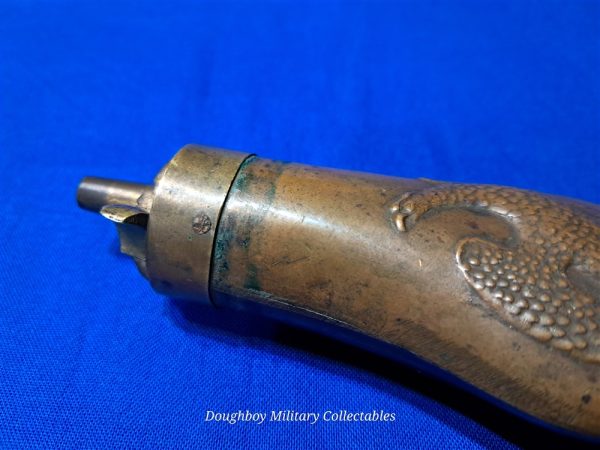 civil-war-era-or-earlier-small=pocket-pistol-powder-flask-copper-and-brass-excellent-no-damage-condition