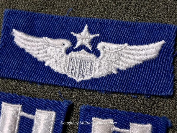 early-vietnam-color-pattern-blue-air-force-captain-rank-and-wings-for-combat-uniform-field-white-embroidered
