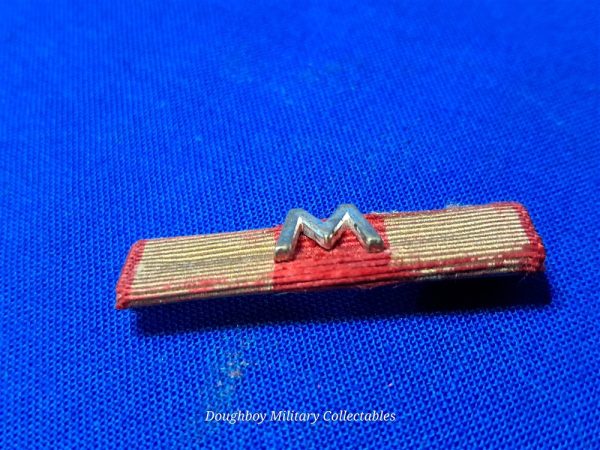 world-war-two-wake-island-ribbon-bar-and-device-original-marine-corps-issue