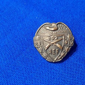 world-war-one-102-pin-for-civilian-clothing-damaged-screw-post-force-marked-bronze-26th-division-infantry