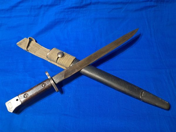 world-war-two-british-india-manufactured-type 2-mark-bayonet-short-with-original-frog-1944-dated