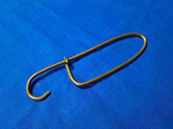 world-war-one-clothing-sack-hook-brass-rod-construction-for-seabags
