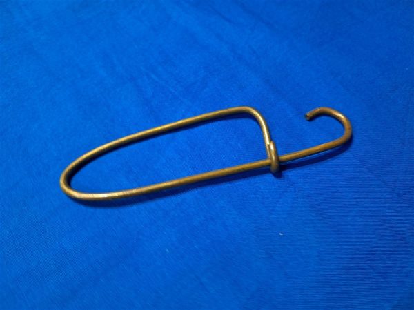 world-war-one-clothing-sack-hook-brass-rod-construction-for-seabags