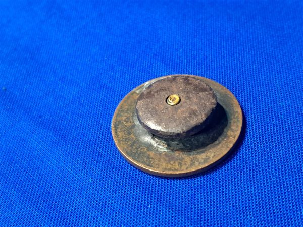 world-war-one-uniform-callar-disk-for-infantry-supply-brass-darkened-light-use