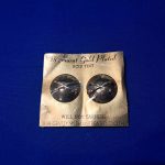 korean-war-era-collar-disk-set-18-karat-plated-on-the-original-issue-factory-card-wrapped