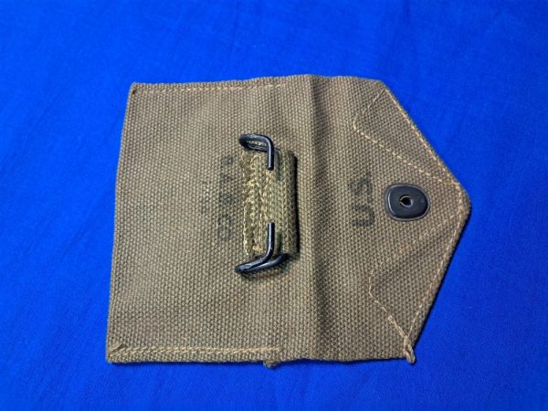 world-war-two-1st-aid-pouch-model-1943-pattern-produced-by-betty-ann-bag-company