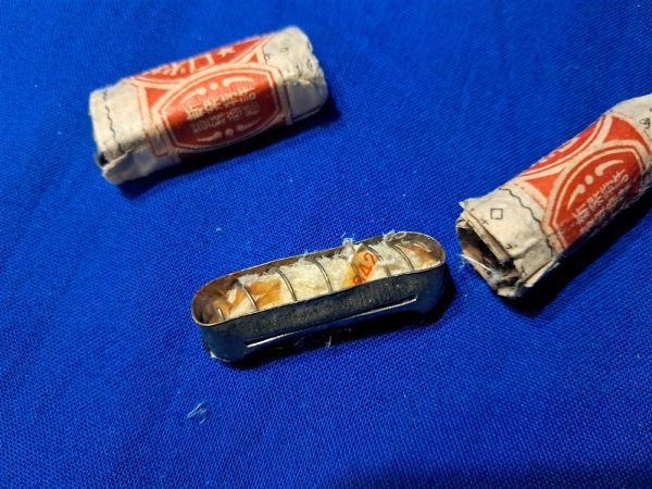 world-war-two-japanese-parts-for-a-warmer-type-unit-personal-items-soldier