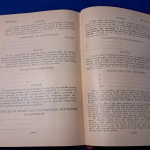 world-war-one-manual-for-officers-written-by-moss-over-6oo-pages-hard-cover