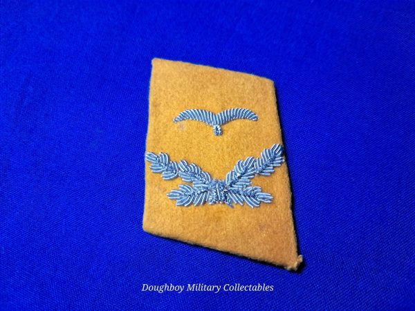world-war-two-german-luftwaffe-lieutenant-collar-insignia-flight-yellow-color-bullion-silver-wire
