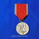 german-world-war-two-anschluss-occupy-austria-medal-dated-1938-with-original-ribbon-no-clasp