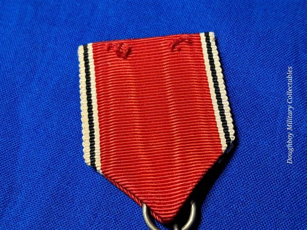 german-world-war-two-anschluss-occupy-austria-medal-dated-1938-with-original-ribbon-no-clasp