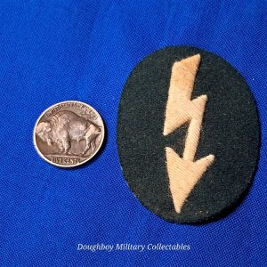 german-world-war-two-signals-rating-for-infantry-in-white-on-green-felt-maker-marked