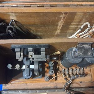 world-war-one-field-telegraph-induction-1918-dated-excellent-condition-with-carry-strap-scarce-signal-corps-equipment