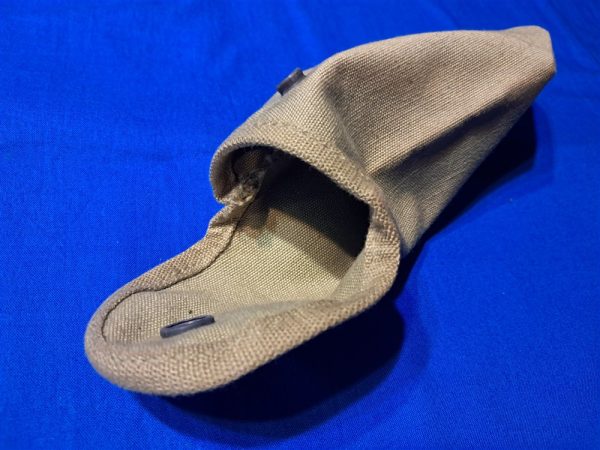 world-war-two-browning-machine-gun-bolt-carrier-pouch-canvas-unissued-marked
