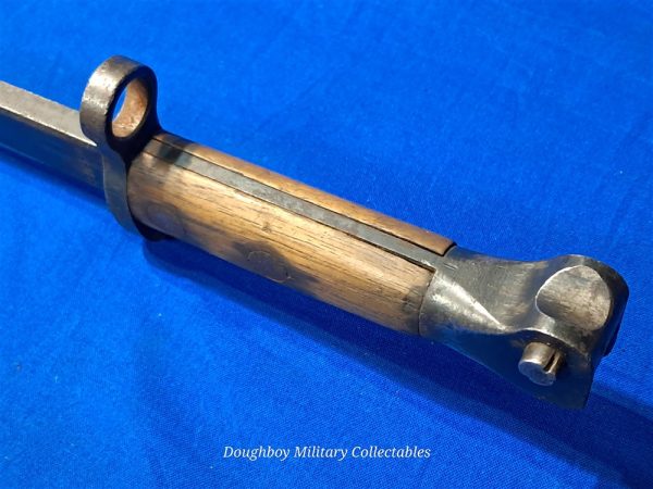 world-war-one-dutch-pattern-1895-bayonit-for-rifle-pre-war-early-with-stiffer-scabbard-all-original-tee-back