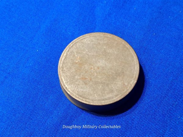 world-war-one-prussian-small-tin-container-for-pills-and-other-items-with-eagle-embossed-lid