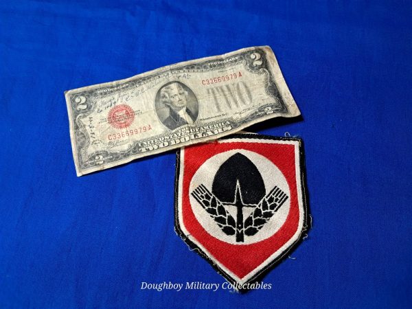 world-war-two-riech-arbeit-sport-shirt-insignis-early-woven-heavy-pattern-uniform-removed