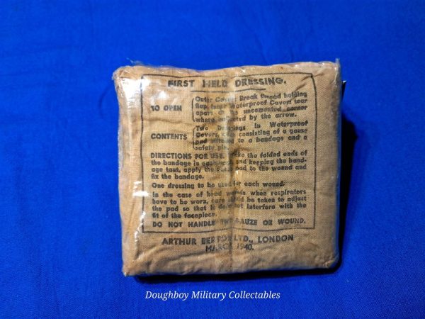 first-field-dressing world-war-two-british-made-in-london-individual-first-aid-package-1940-dated-in-the-original-cellophone-wrapper
