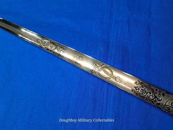 world-war-two-naval-officers-sword-saber-named-pre-war-pattern-hilborne-hamburg-viking-brand-with-original-carrier